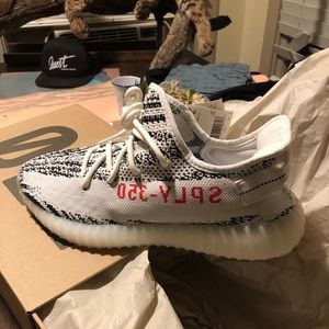 YEEZY BOOST 350 ZEBRA SIZE 10